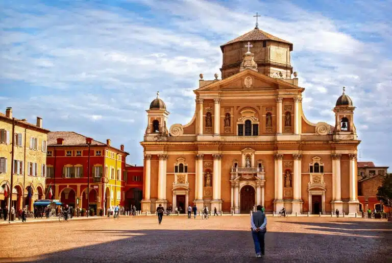 Bologna to Modena Day Trip: Ferrari, Balsamic Vinegar & Motor Valley (2026)